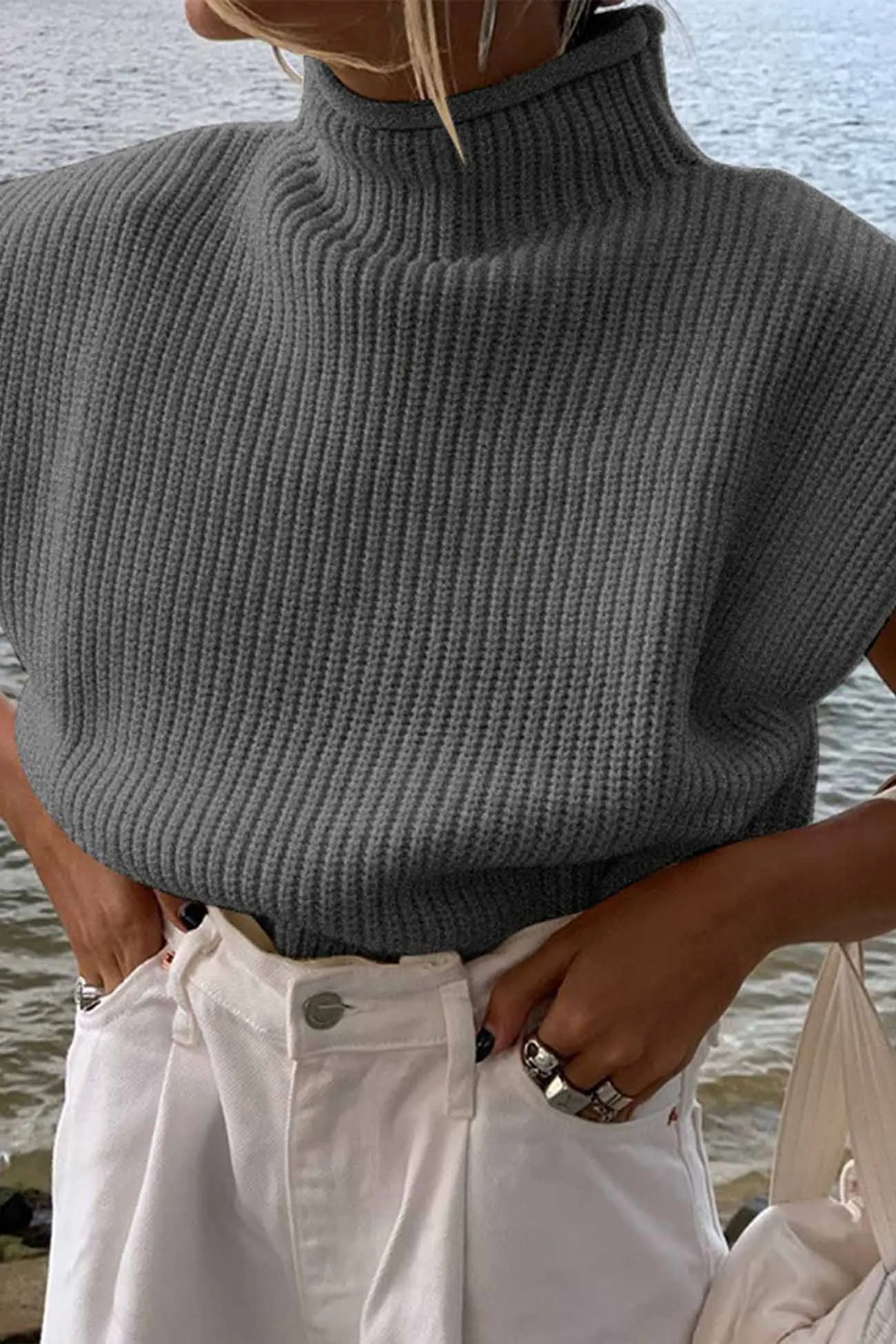 BerryBetty - Solid Mock Neck Sleeveless Sweater