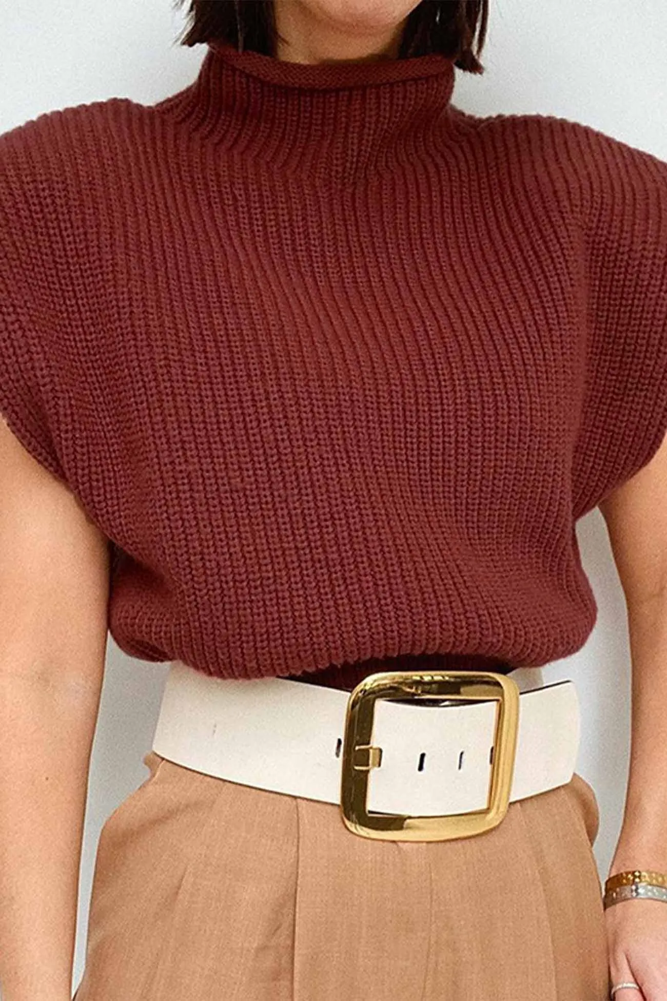 BerryBetty - Solid Mock Neck Sleeveless Sweater