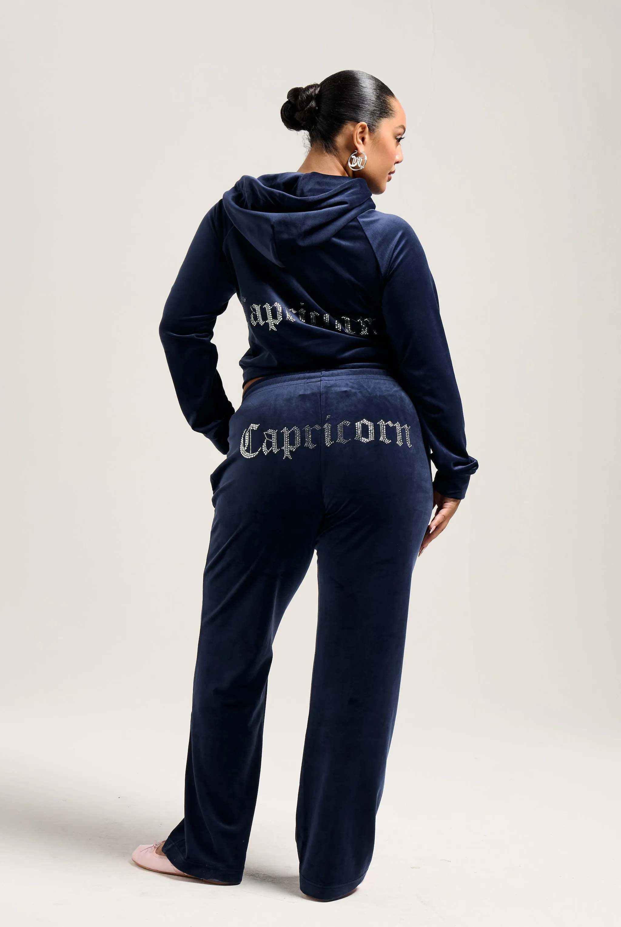 'CAPRICORN' NIGHT SKY DIAMANTÉ VELOUR ZIP-THROUGH HOODIE