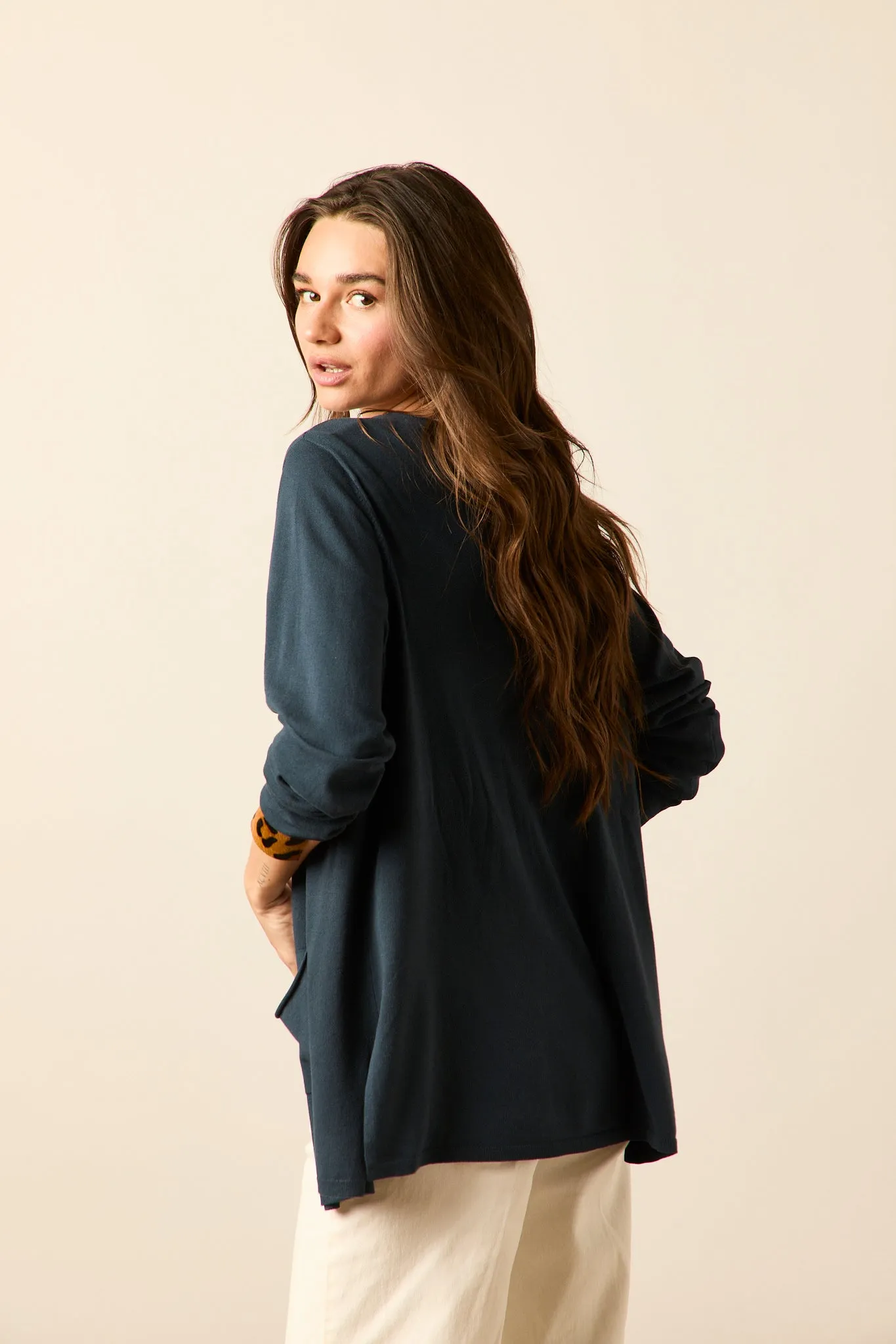 Chaqueta corta punto azul marino