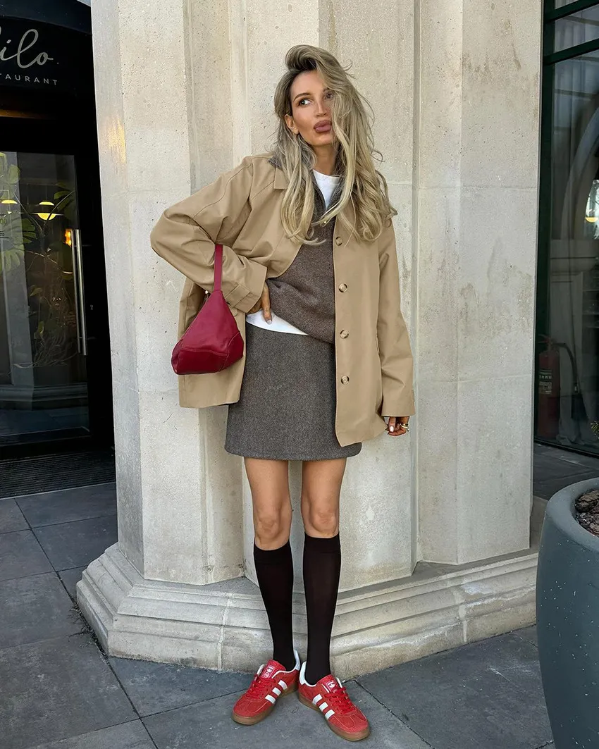 Chic Khaki Short Trench Jacket for Ladies