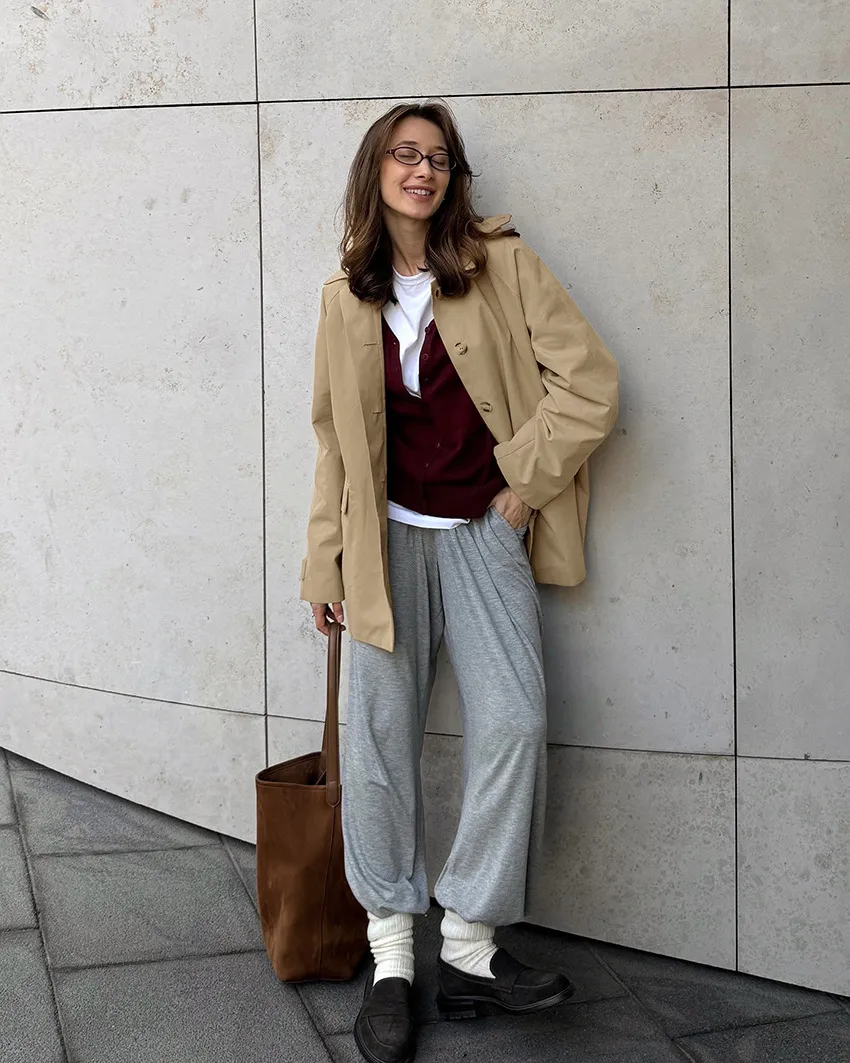 Chic Khaki Short Trench Jacket for Ladies