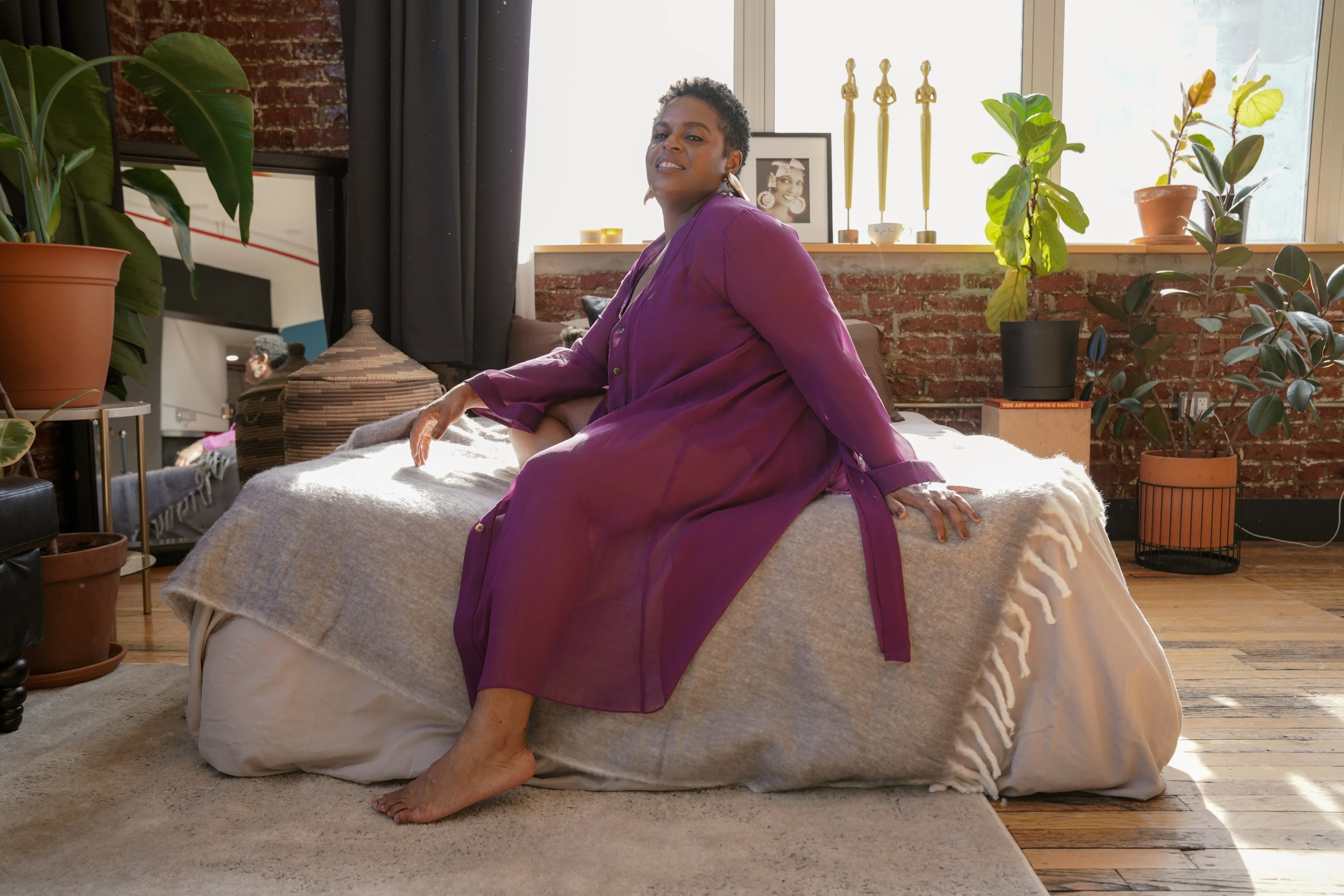 DONNA SILK CHIFFON NIGHT DRESS IN AUBERGINE