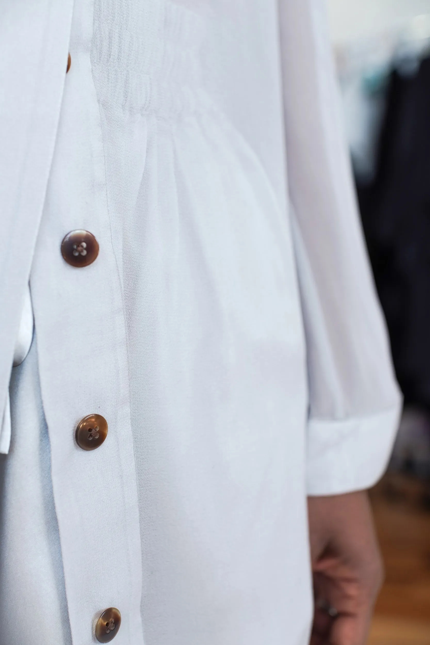 DONNA SILK CHIFFON SHIRT DRESS IN ARGENTO