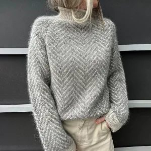 Elegant Chevron Knit Jumper