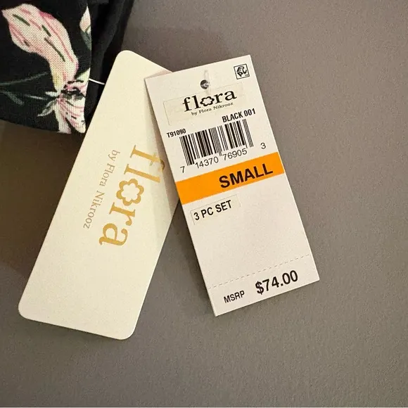 Flora Nikrooz 3 pc travel pajama set new sz Small