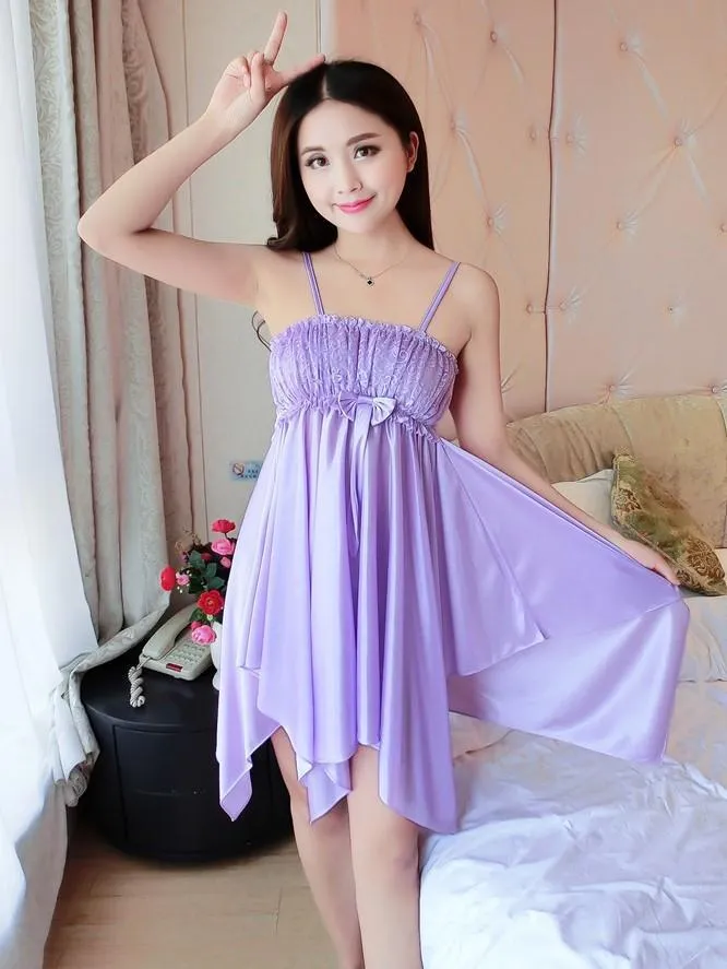 Floral Embroidery Sleeveless Nightgown