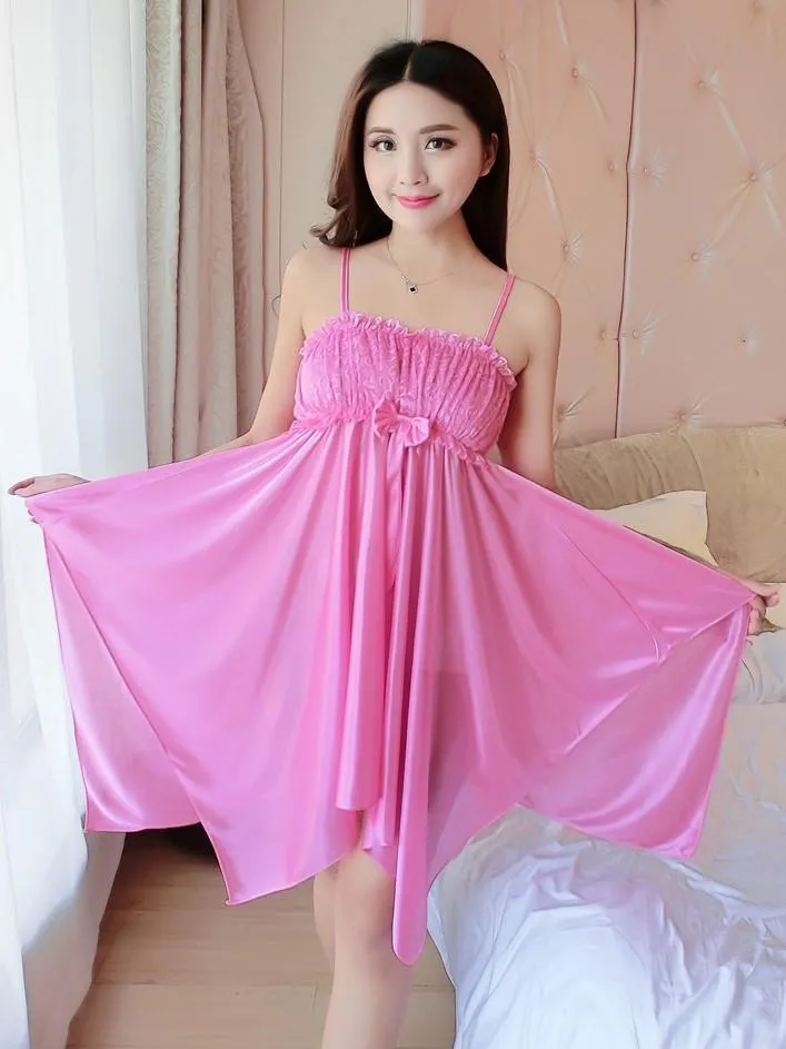 Floral Embroidery Sleeveless Nightgown
