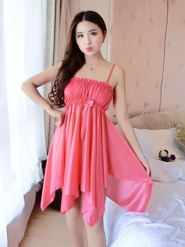 Floral Embroidery Sleeveless Nightgown