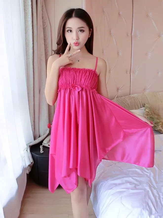 Floral Embroidery Sleeveless Nightgown