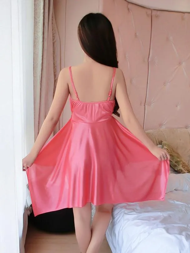 Floral Embroidery Sleeveless Nightgown