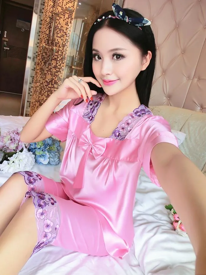 Flowers & Bows Satiny PJ Set