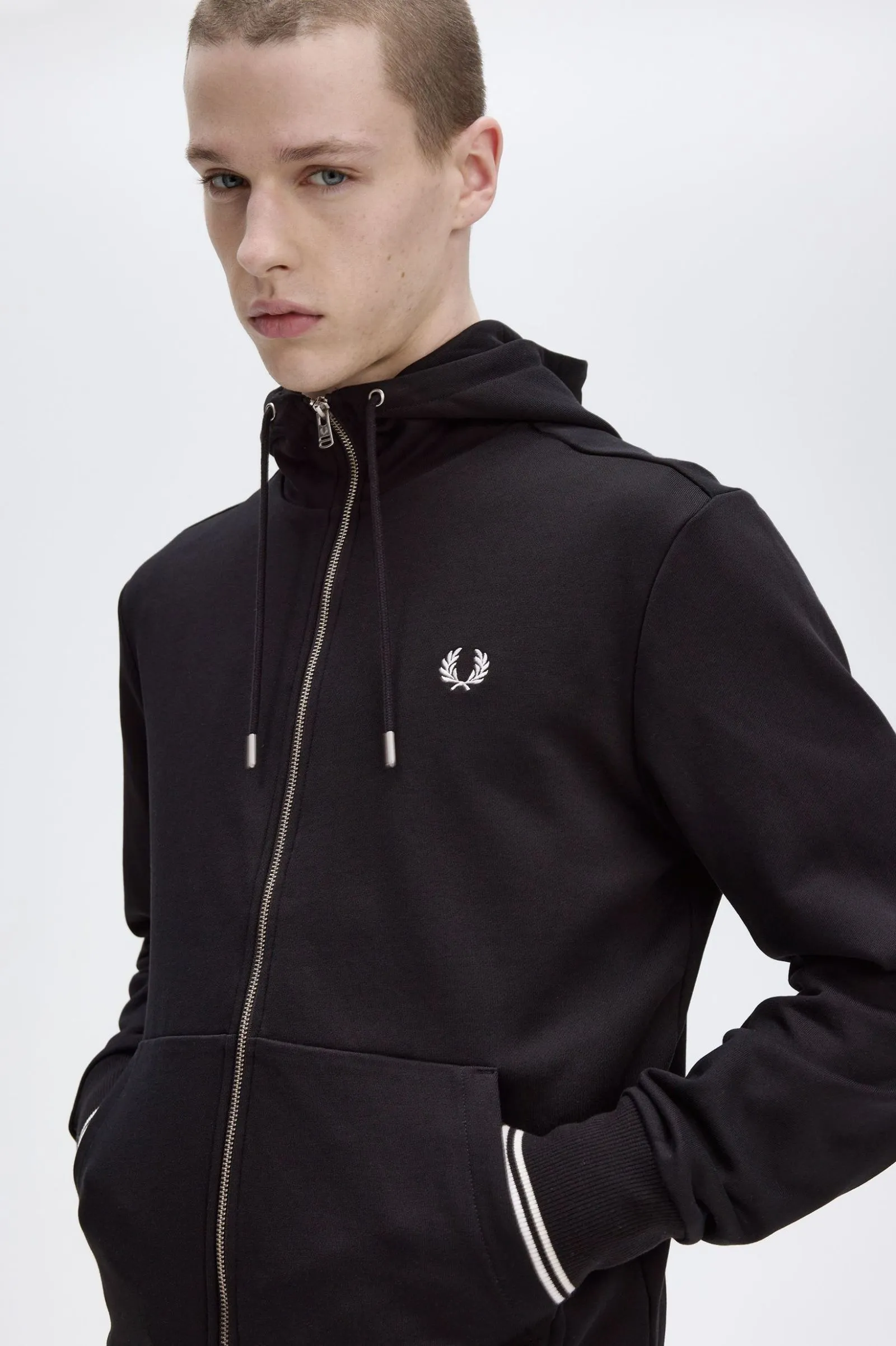 Fred Perry J7536 Hooded Zip Sweatshirt 198 Black