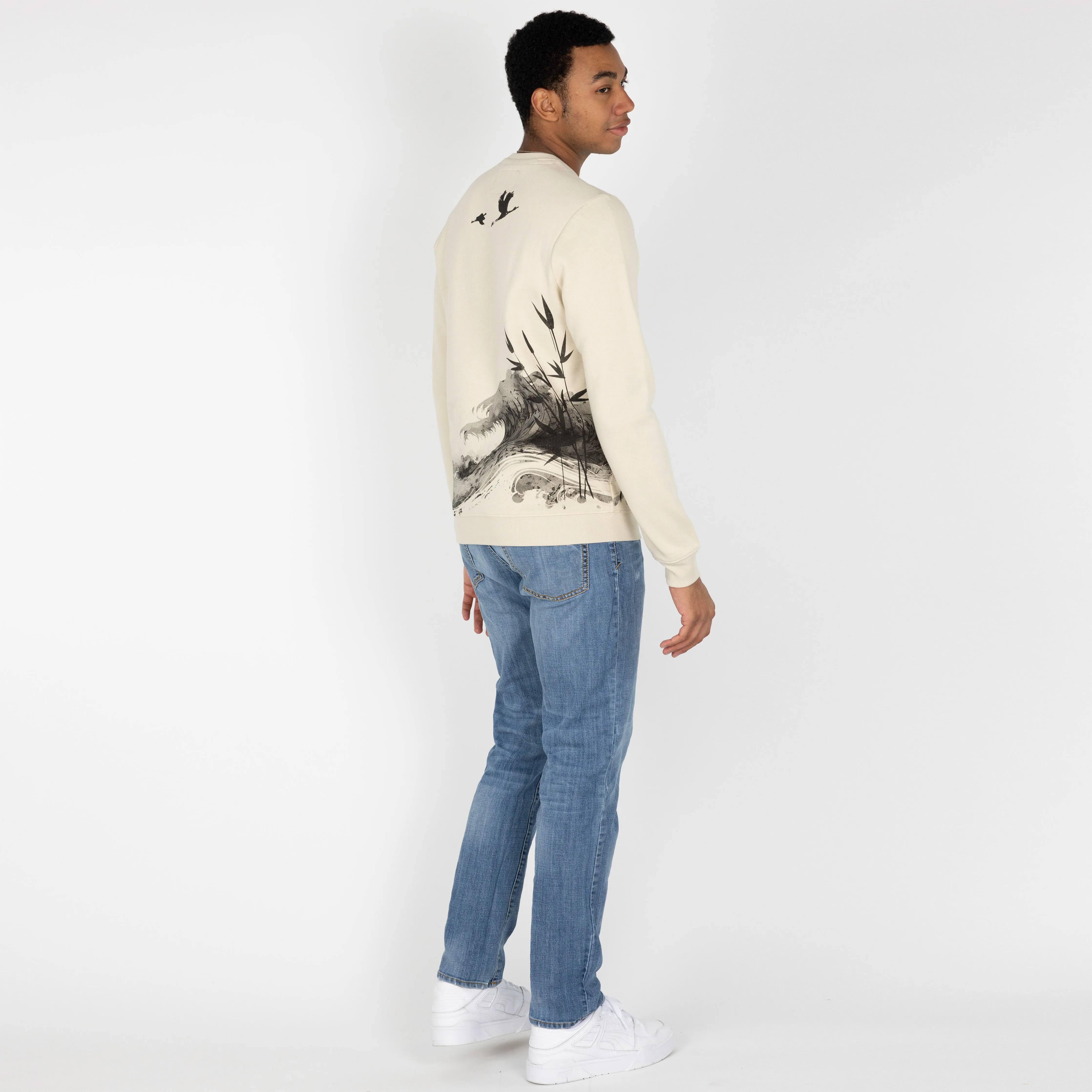 Graphic Wraparound Crewneck Pullover Sweatshirt - Oatmeal / Asian