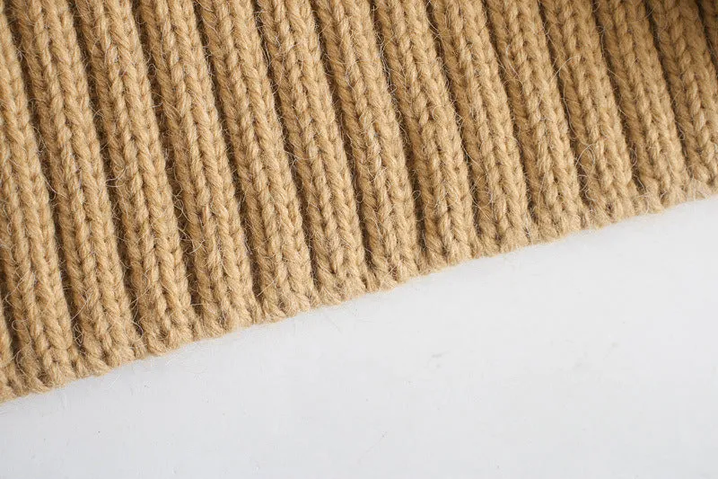 Knit Single-breasted High-collared Floral Sweaters