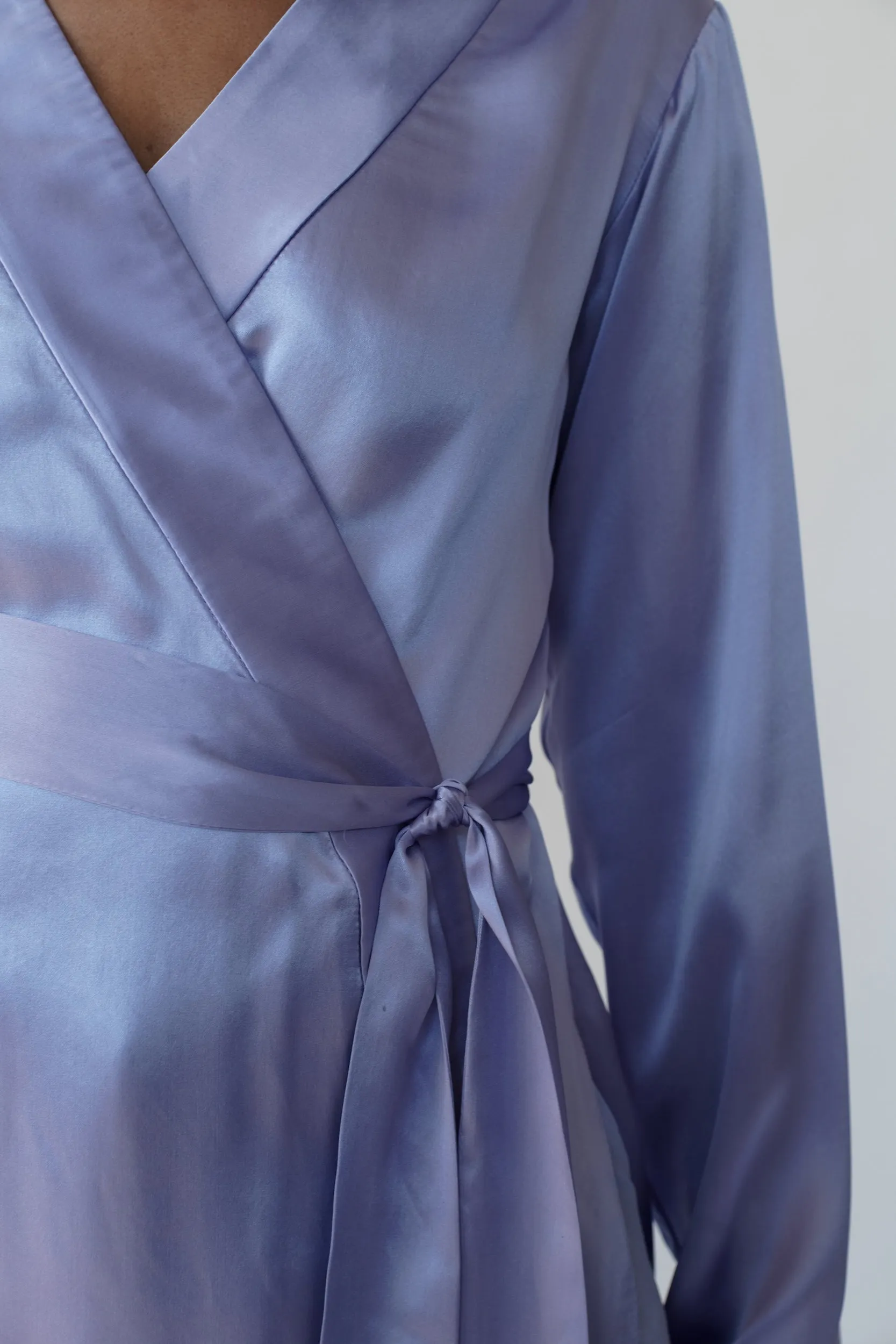 LOLA SILK SHORT ROBE & DONNA SILK CHIFFON SHORT IN PERIWINKLE