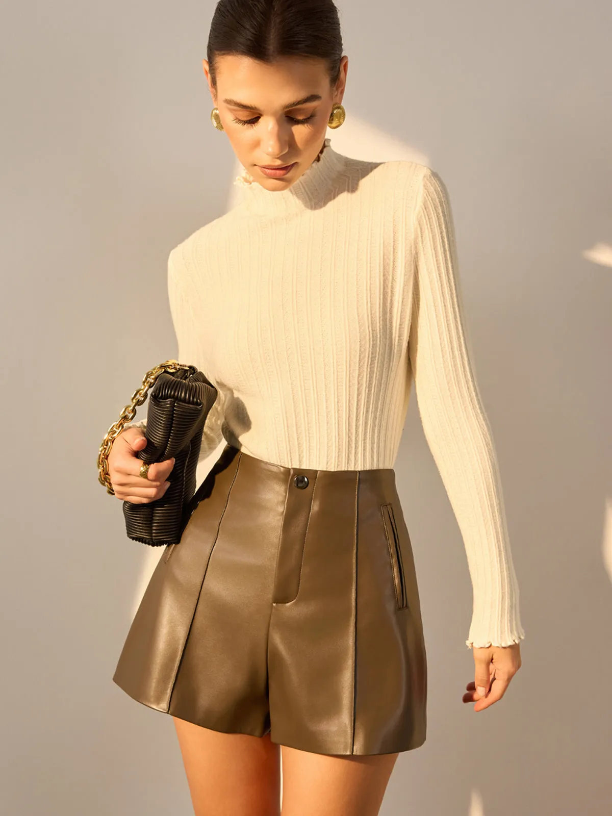 Minimalist Lettuce Trim Mock Neck Knit Top