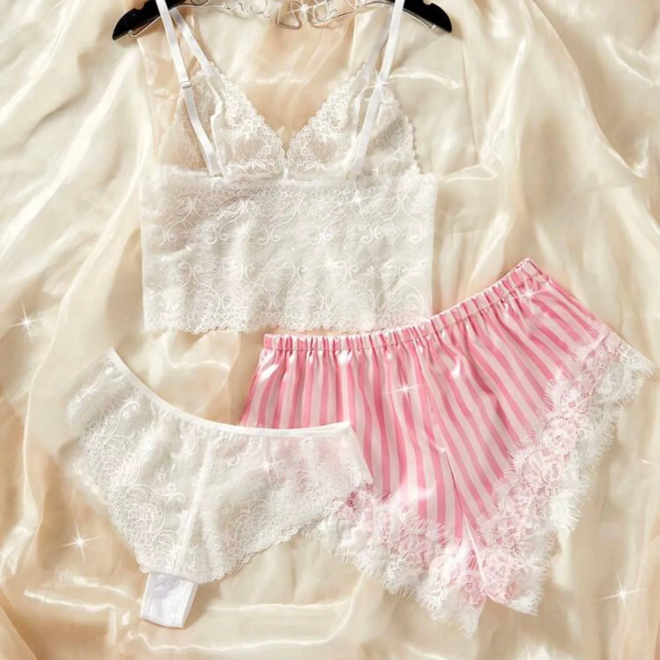 New Victoria Stripes Pajamas Set - Pink & White