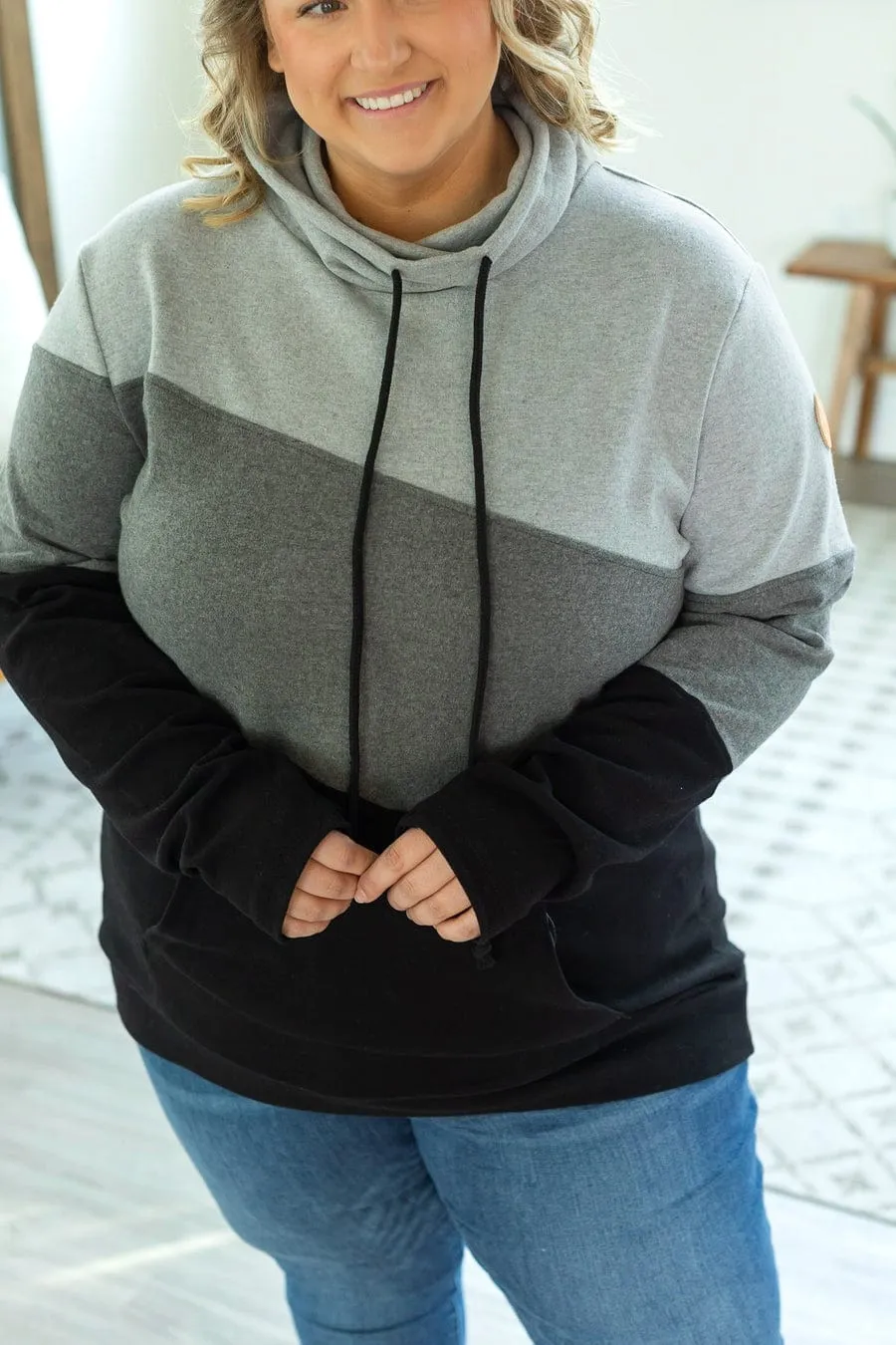 PHC- Triple Stretch Funnelneck Pullover Neutral Colorblock