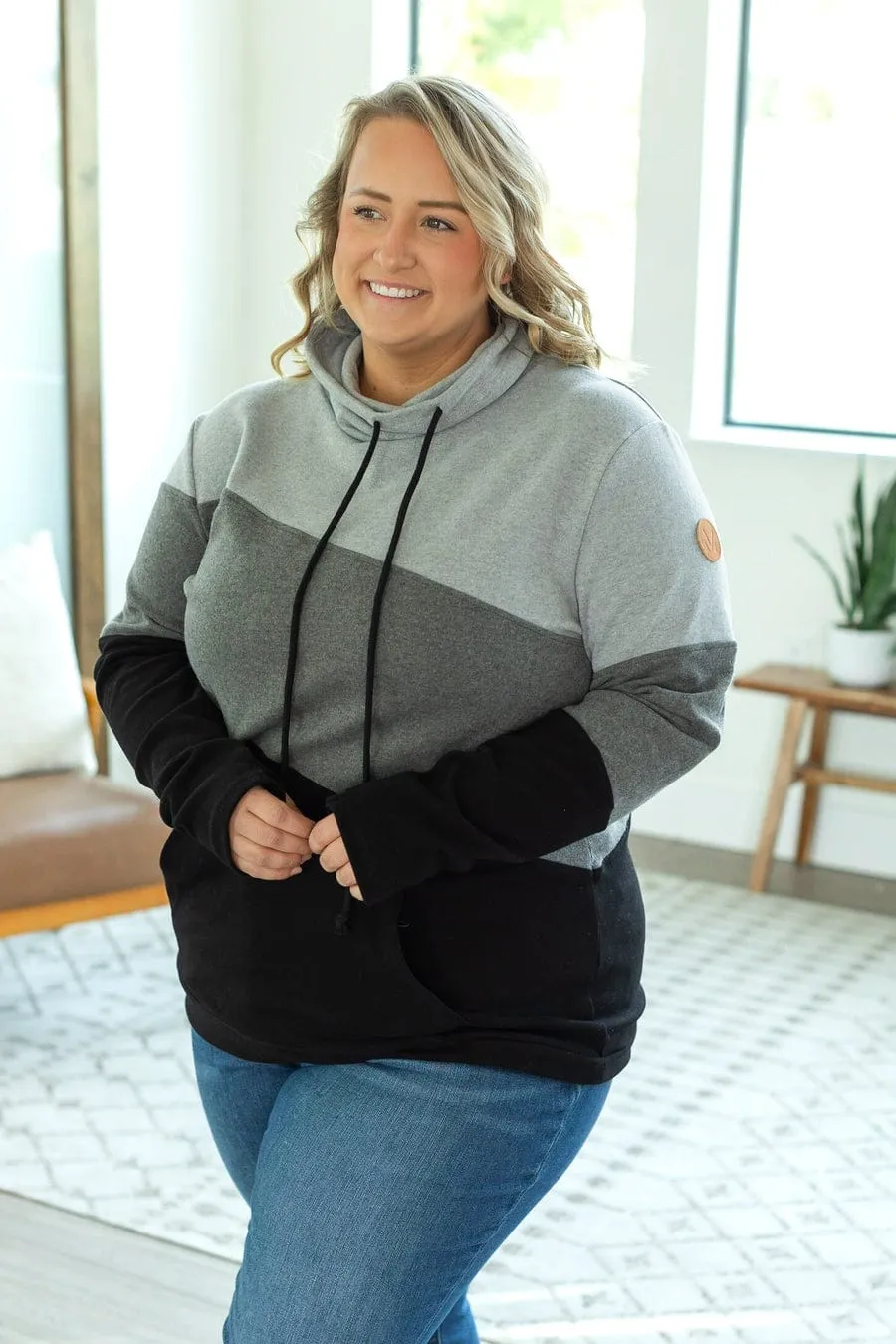 PHC- Triple Stretch Funnelneck Pullover Neutral Colorblock