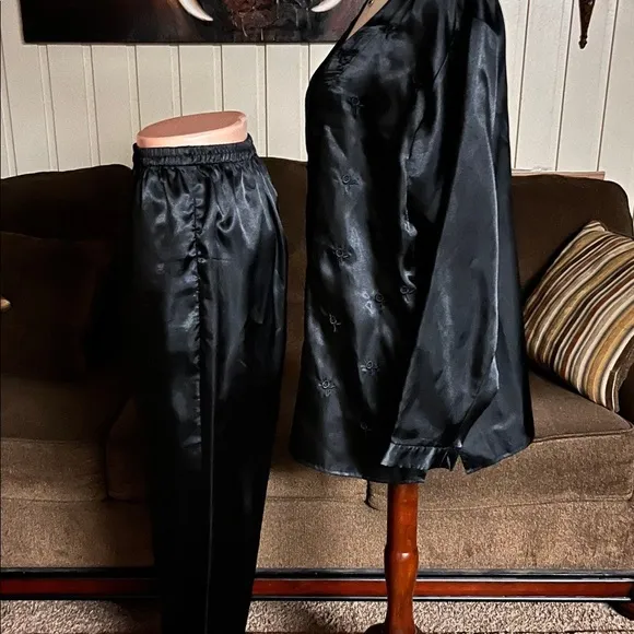 Private Luxuries • Medium • Black • Floral • Embroidery • Satin •  Pajamas Set