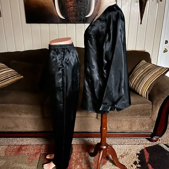 Private Luxuries • Medium • Black • Floral • Embroidery • Satin •  Pajamas Set