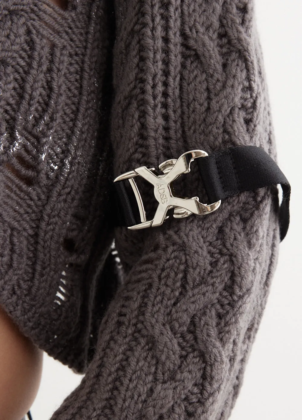 Sara Silver Crop Knit Pull-Over