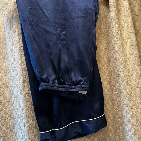 Silksilky 100% silk pajama set L