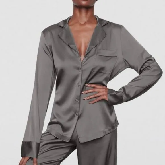 SKIMS Silk Pajama Top Button Front Gunmetal Womens 4X