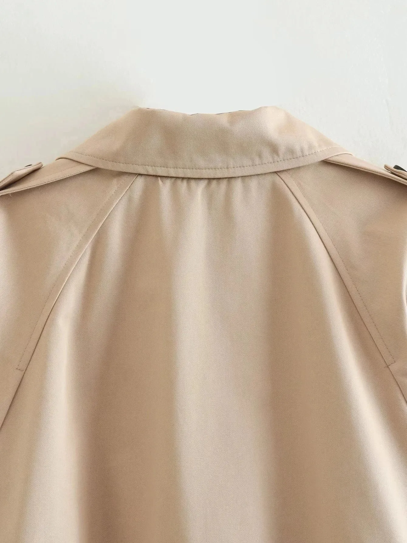 Stylish Beige Cropped Trench Coat for Ladies