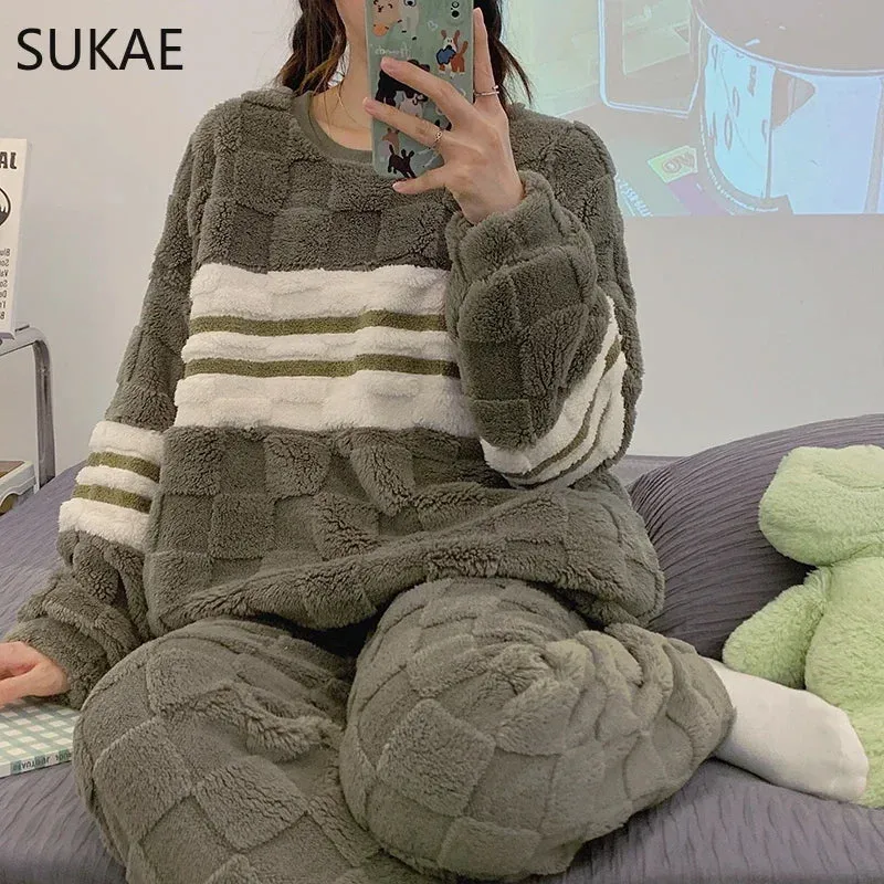 SUKAE HQ Chinese Thick Velvet Winter Women Thermal Pajamas Set Long Sleeves Pijamas Pink Bear Preppy Sleepwear Korean Pyjamas