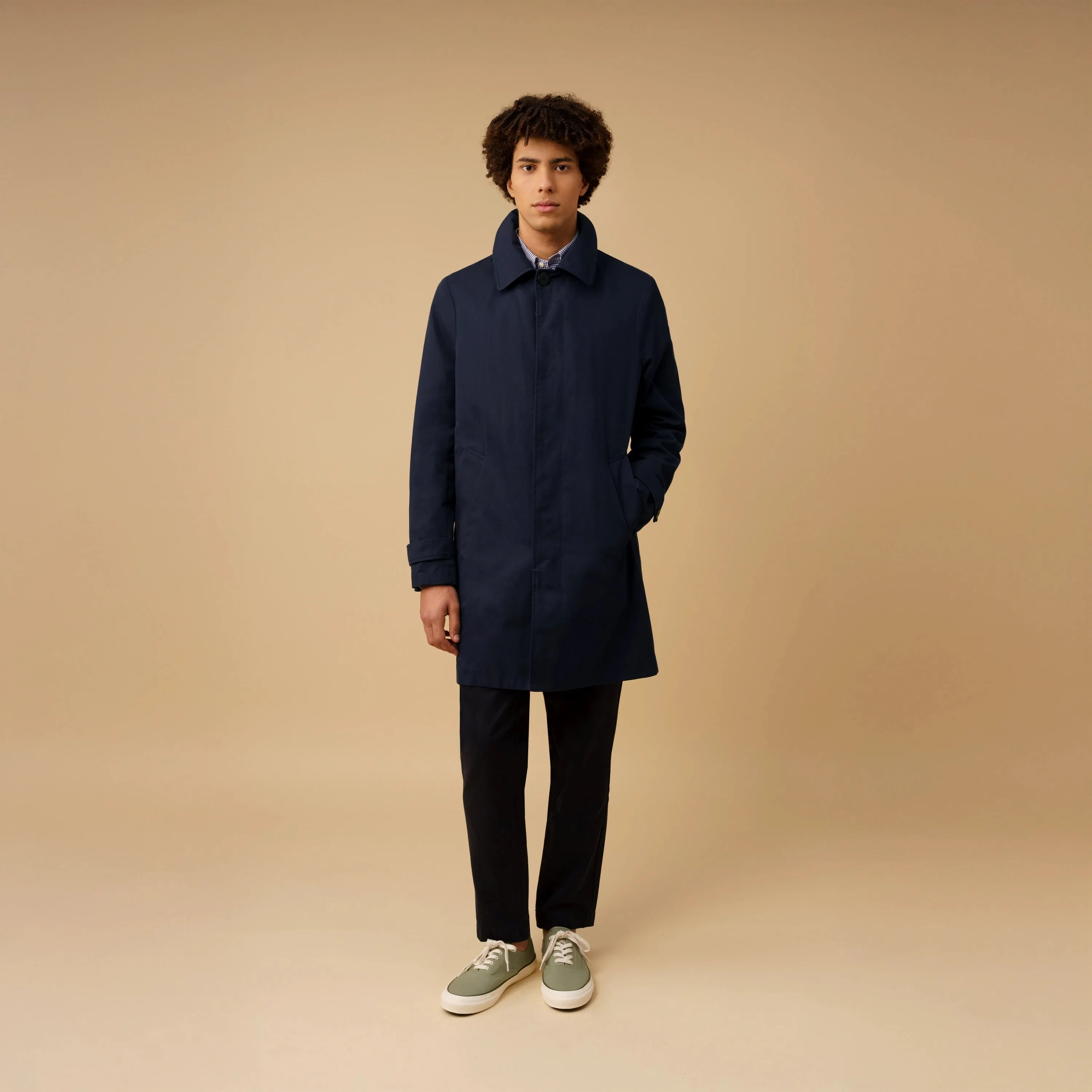 TRENCH COAT