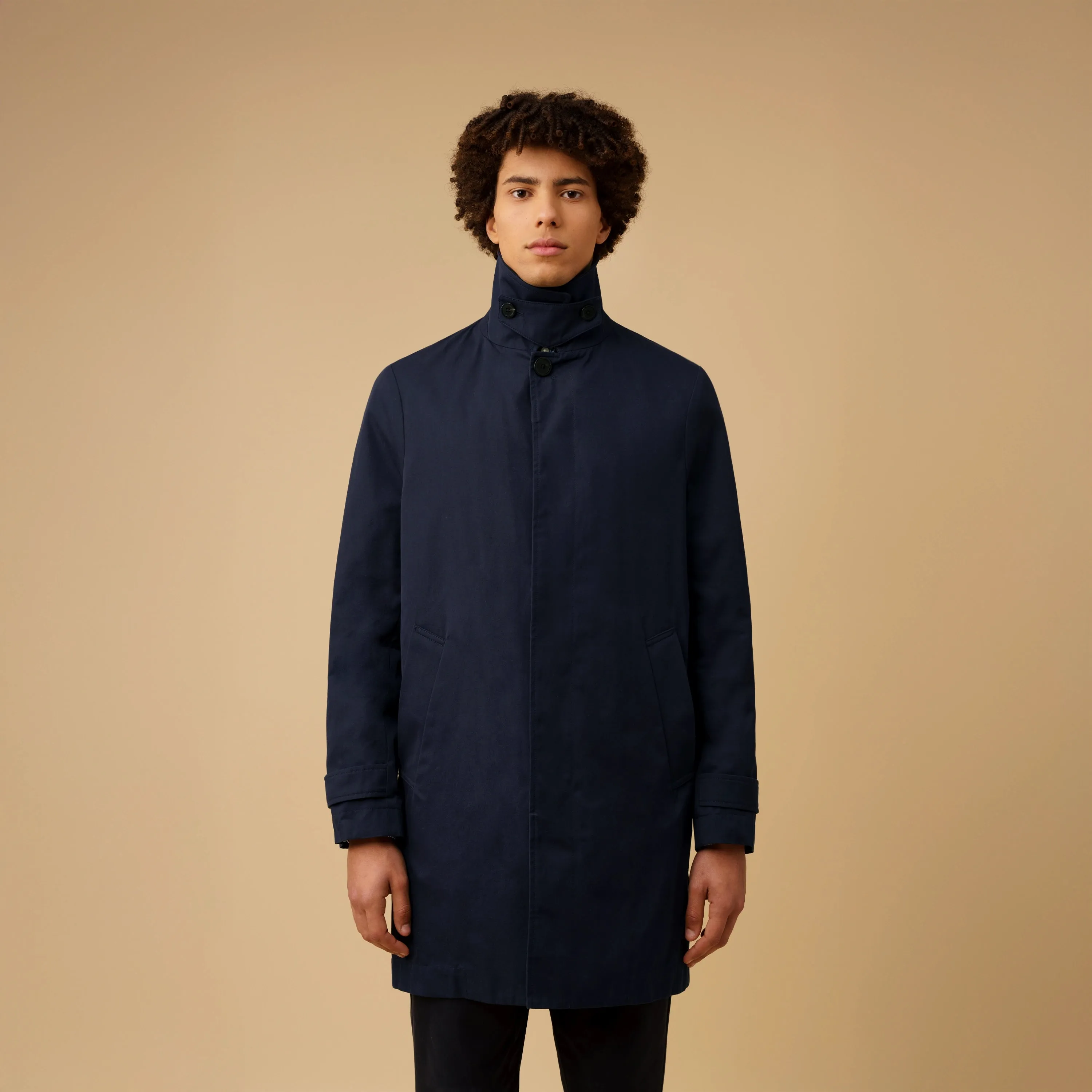 TRENCH COAT