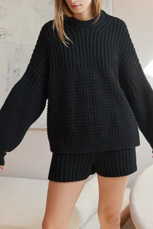 UR3339 Sweater and Knit Shorts Set
