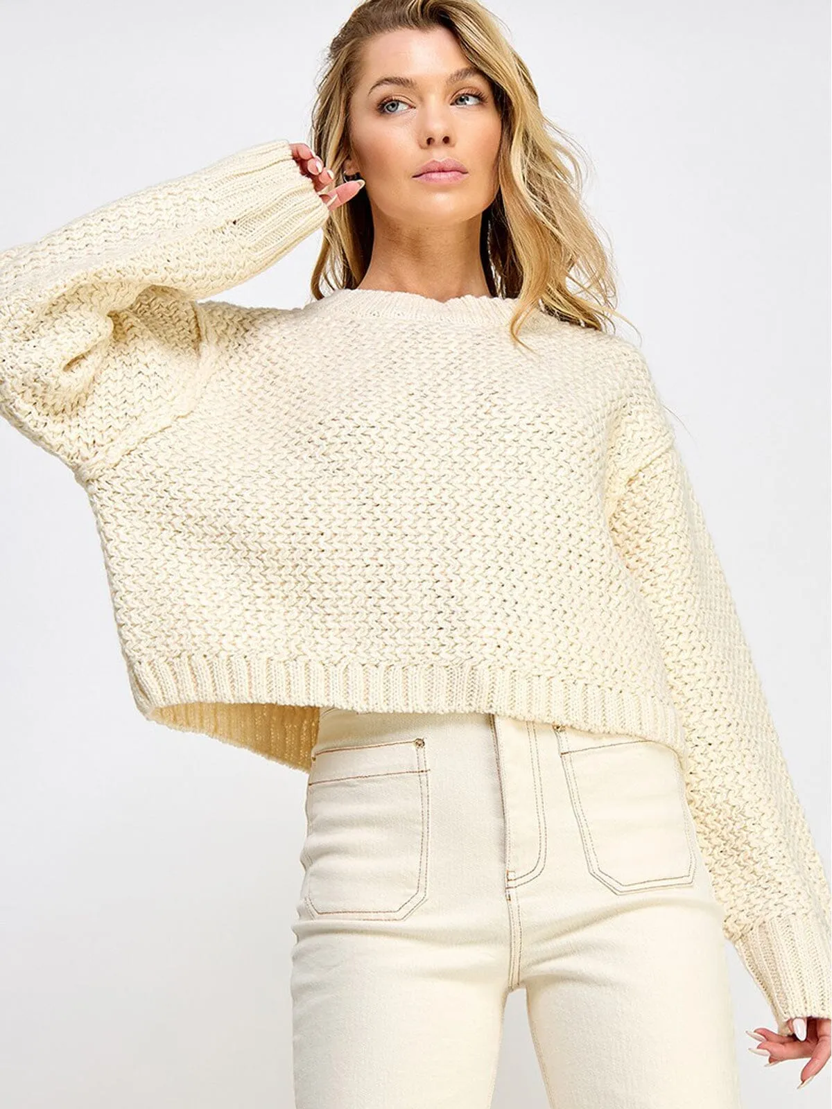 WOMEN'S LONG SLEEVE KNIT PULLOVER SWEATER