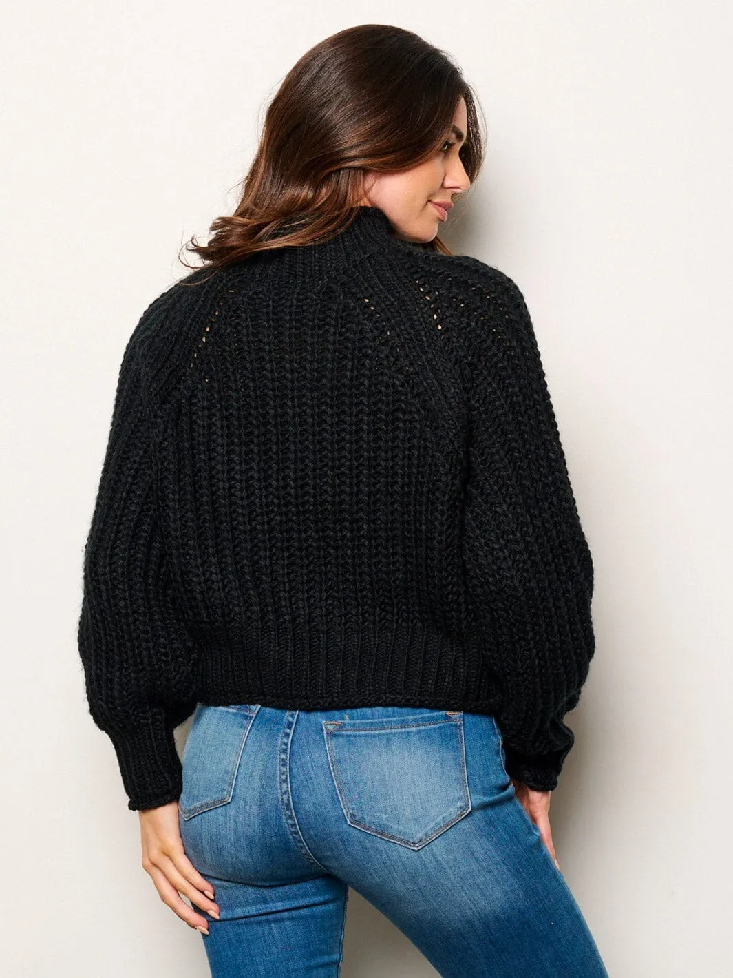 WOMEN'S LONG SLEEVE MOCK NECK KNITTED SWEATER
