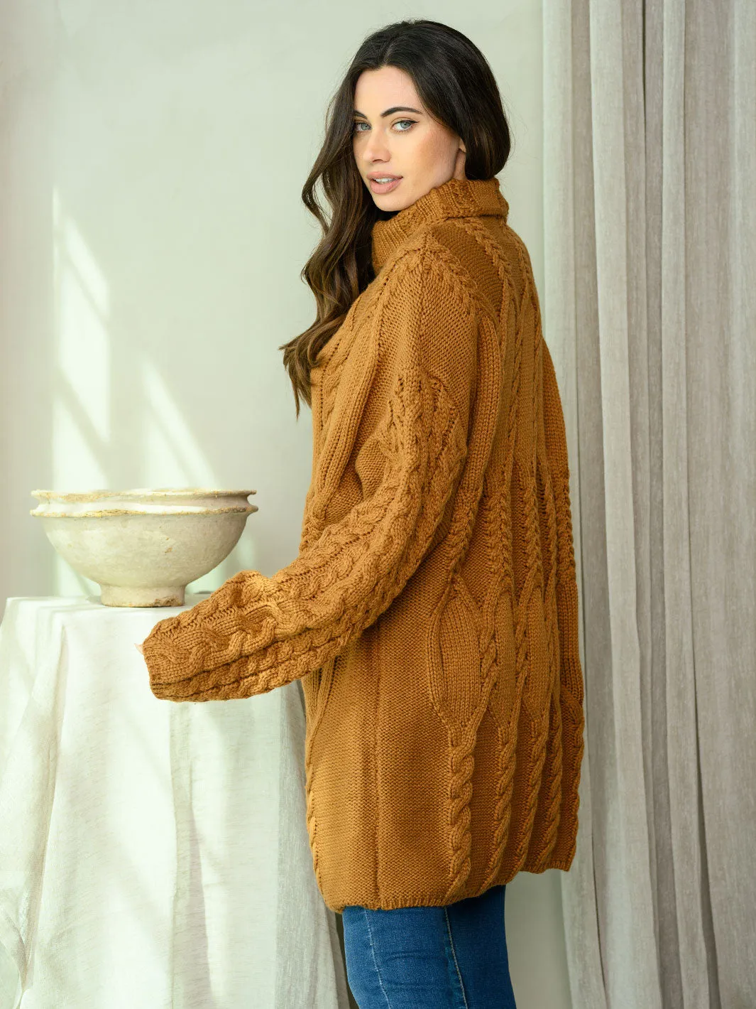 WOMEN'S LONG SLEEVE MOCK NECK SWEATER