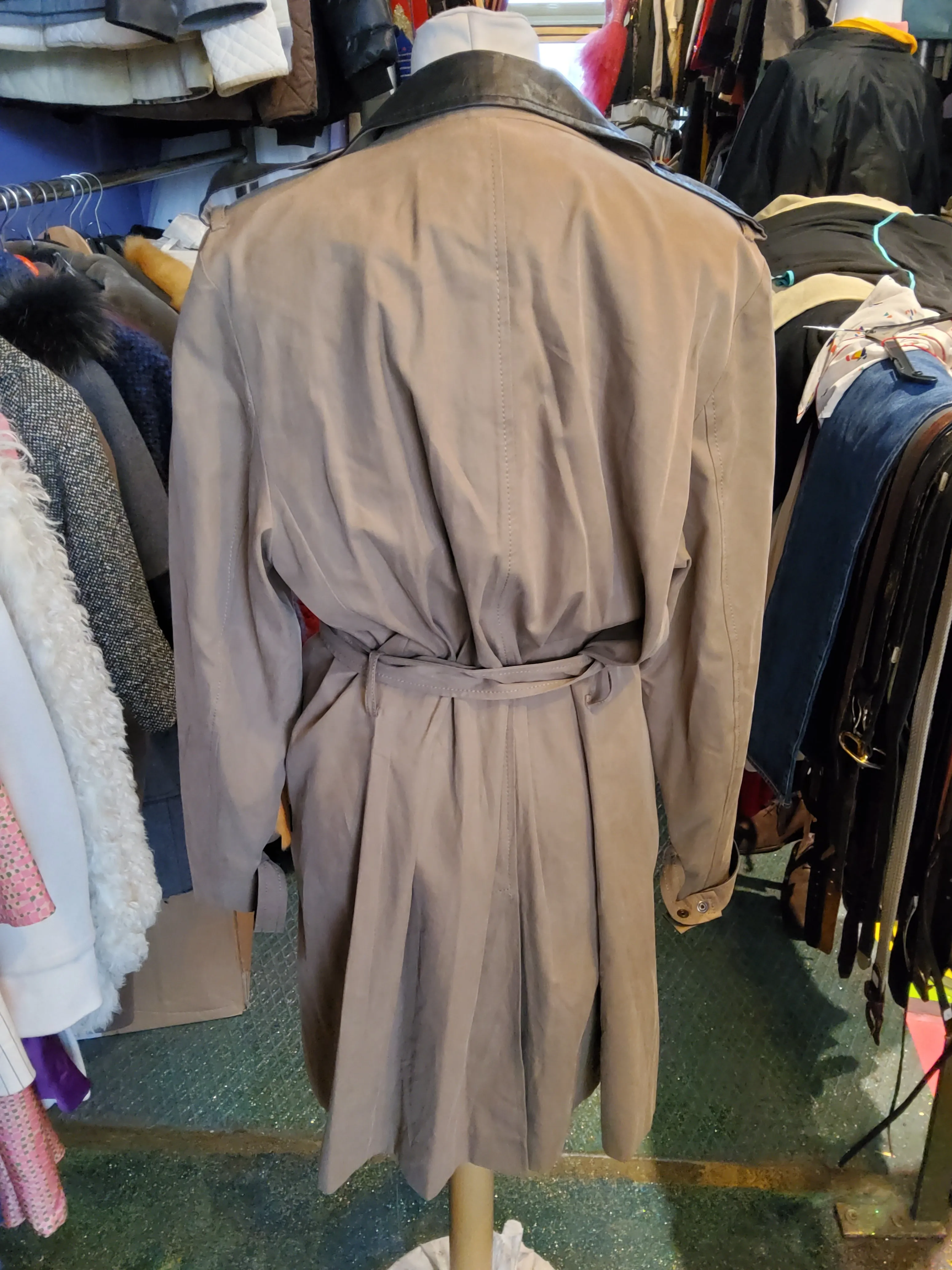 Women's trench coats